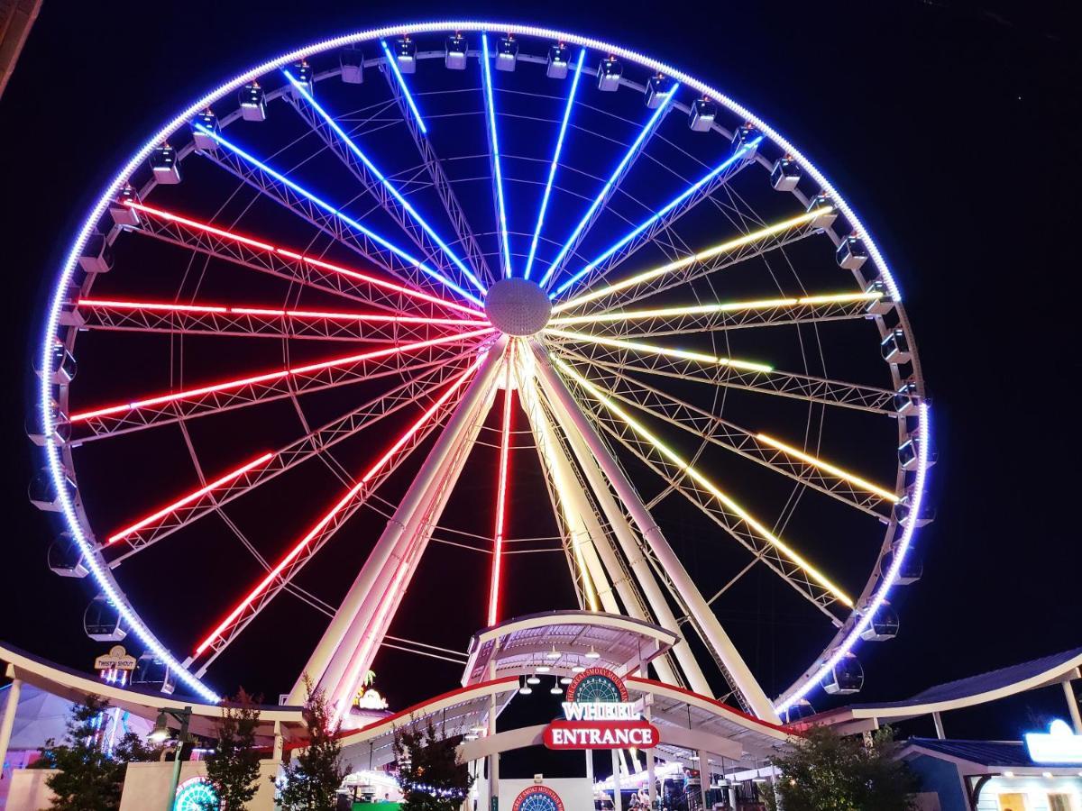 Bear Den, Hot Tub, 1089 Of Free Attraction Tickets For Each Paid Day, Dollywood And More! Sevierville Exterior foto